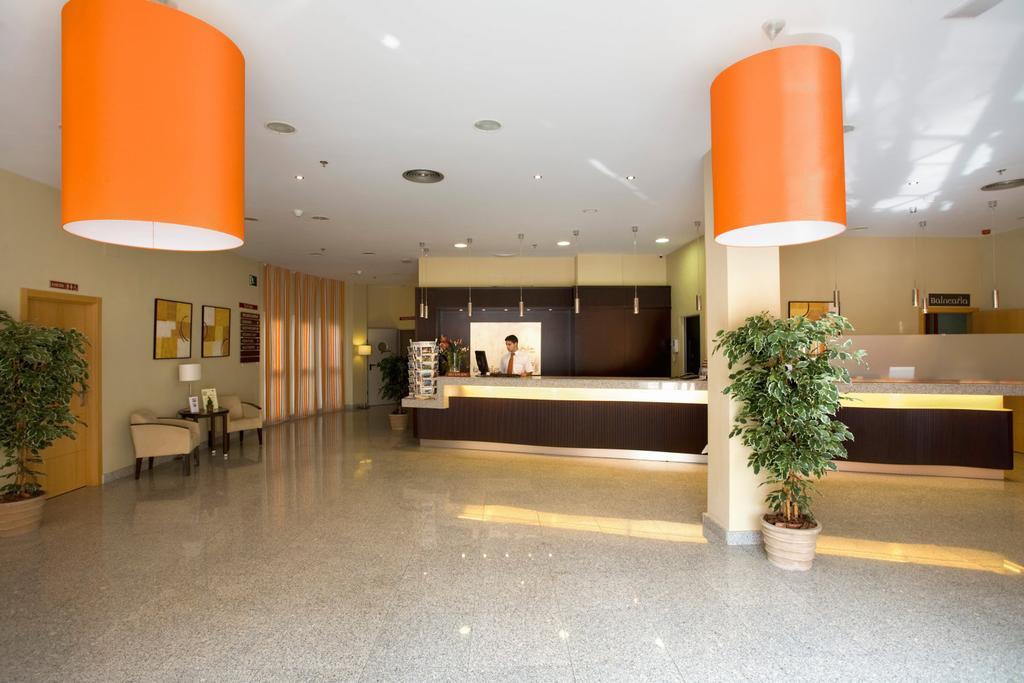 Hotel Bahía Almuñecar 4*