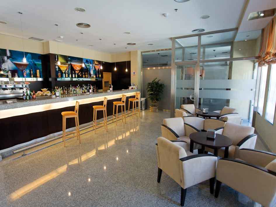 Bahía Almuñecar Hotel